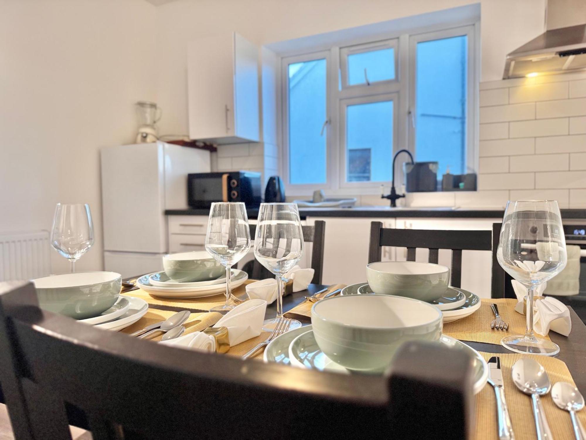 Convenient Near Wembley Stadium *